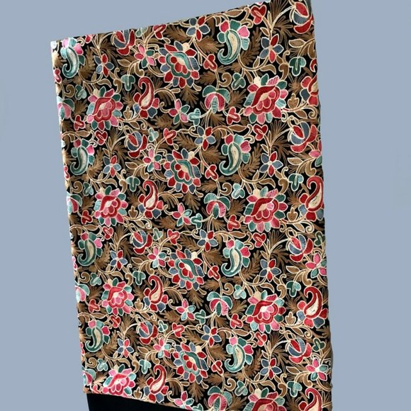 Warm and cozy scarf, evening shoulder wrap, Travel and wedding wrap, Pashmina - Picture 3 of 8